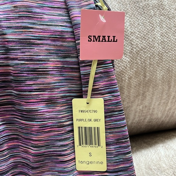 NWT Tangerine Brand Double Layer Workout Tank Size Small - Picture 5 of 5